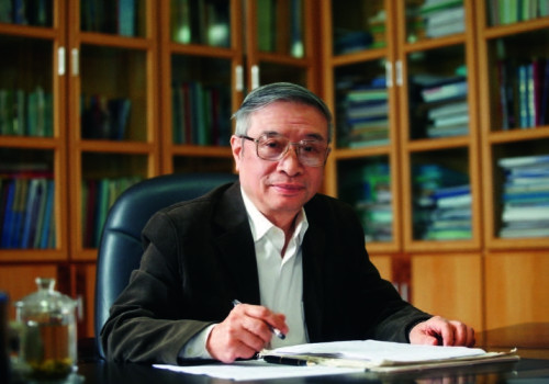 从“小海龟”到“大先生”——新时代高校海归教师引进与培养实践_腾讯新闻