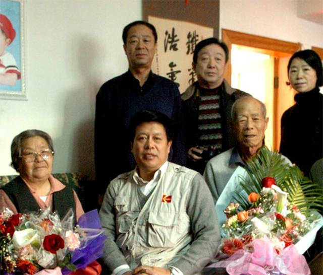 1999年邵云环在北约轰炸中牺牲丈夫双眼重伤最后一个得知真相