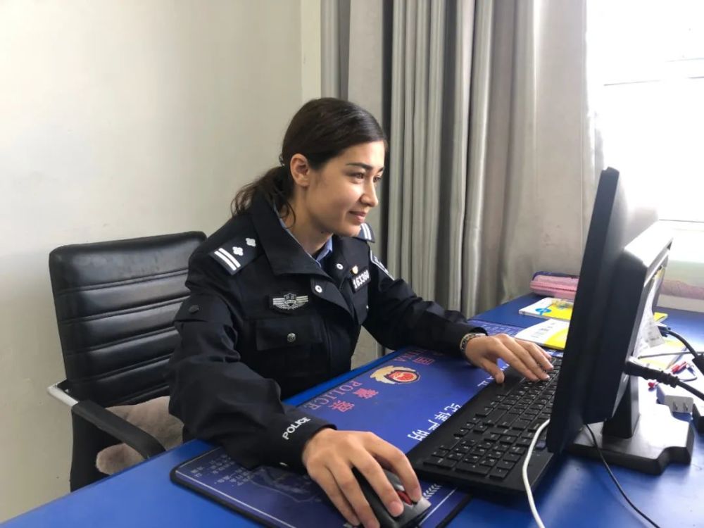 弘扬英模精神坚守在新疆帕米尔高原的警花