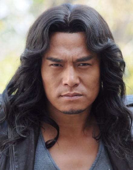 至于黑子为什么那么洁身自好,原因恐怕和他那可怜的人生经历有关系.