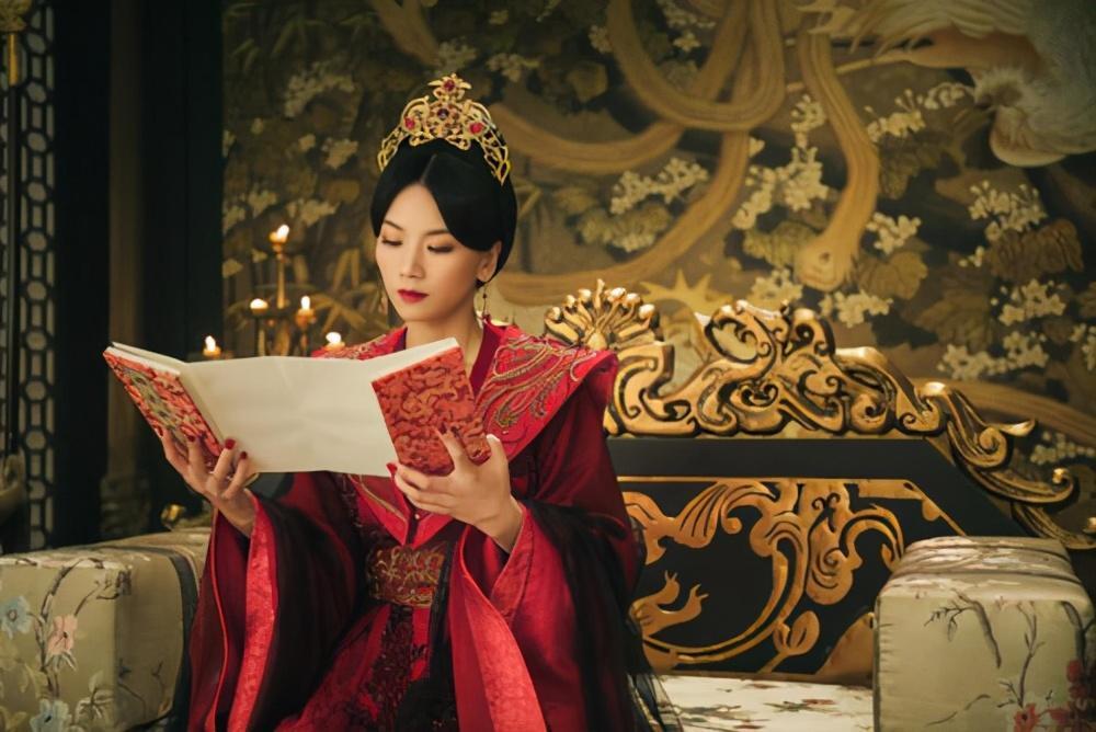 富尚品三国21何太后临朝