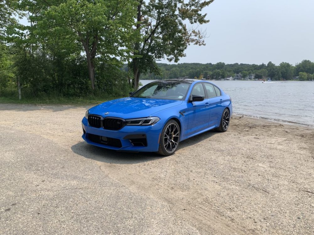 2021款宝马m5竞赛版:勇往直前,全力以赴_腾讯新闻