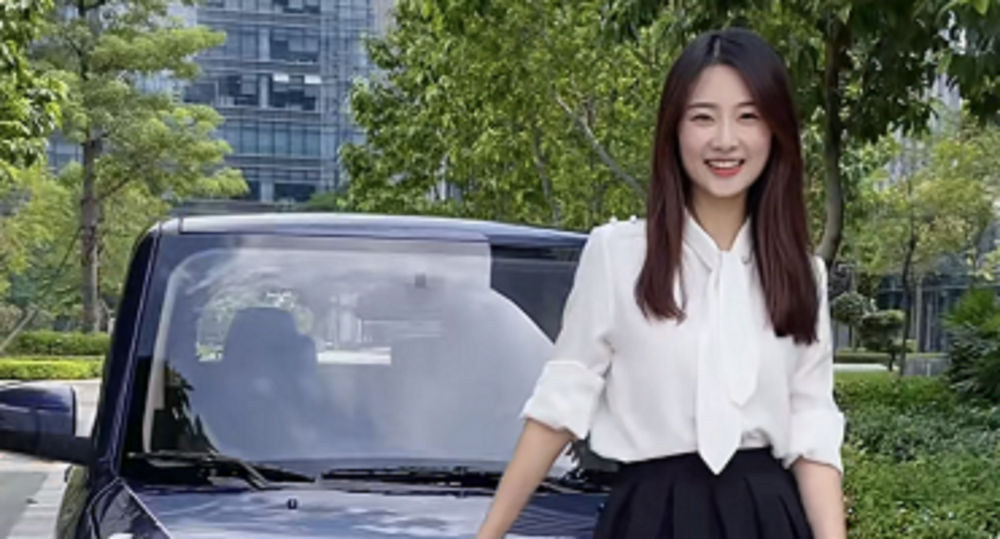 苏宁:第一车模结婚喜提热搜,虎哥为其主持,新郎竟不是榜一大哥_腾讯