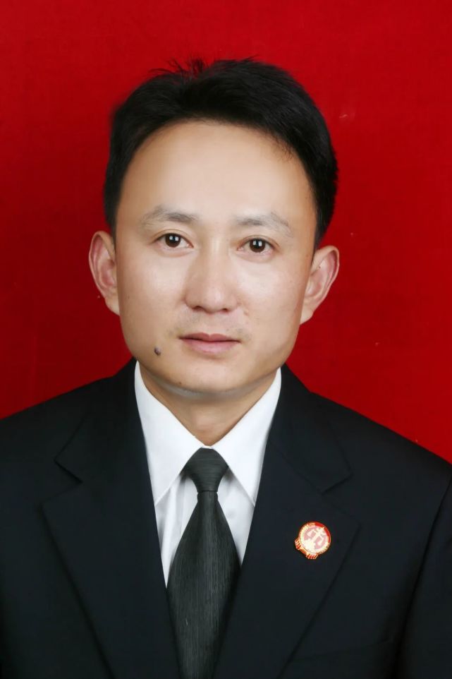 委员,审判员刘克曙党组书记,院长候选人浔阳区人民法院吕江华党组书记