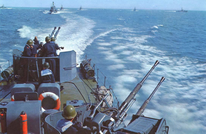 1965年八六海战南海舰队100吨小艇击沉千吨巨舰俘虏200余人