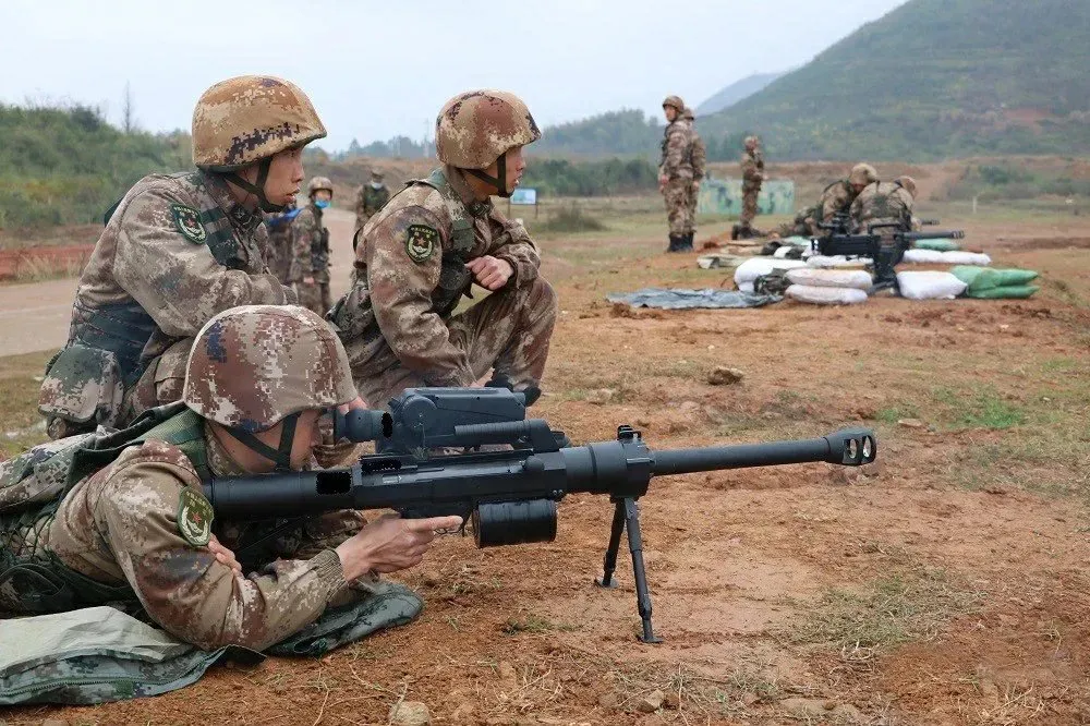 对狙吗我榴弹狙央视曝光中国自用lg5解放军会如何使用