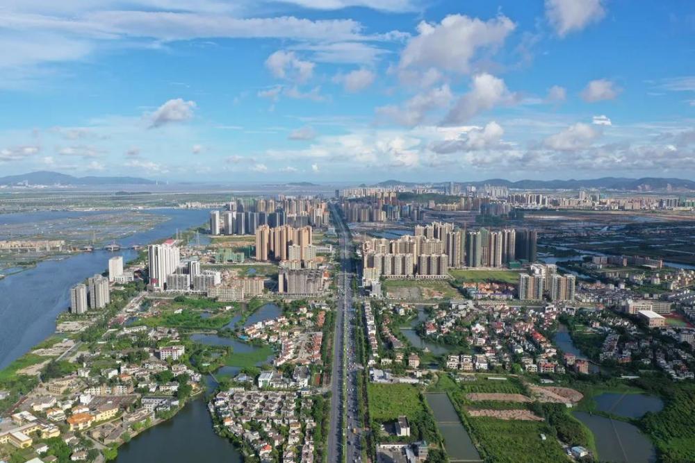 广东省各县人口排名_韶关市始兴县各镇人口一览:最高的镇八万多人,最低仅三