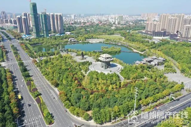 随州城东品质盘迎来交付!最新园林实景图流出!