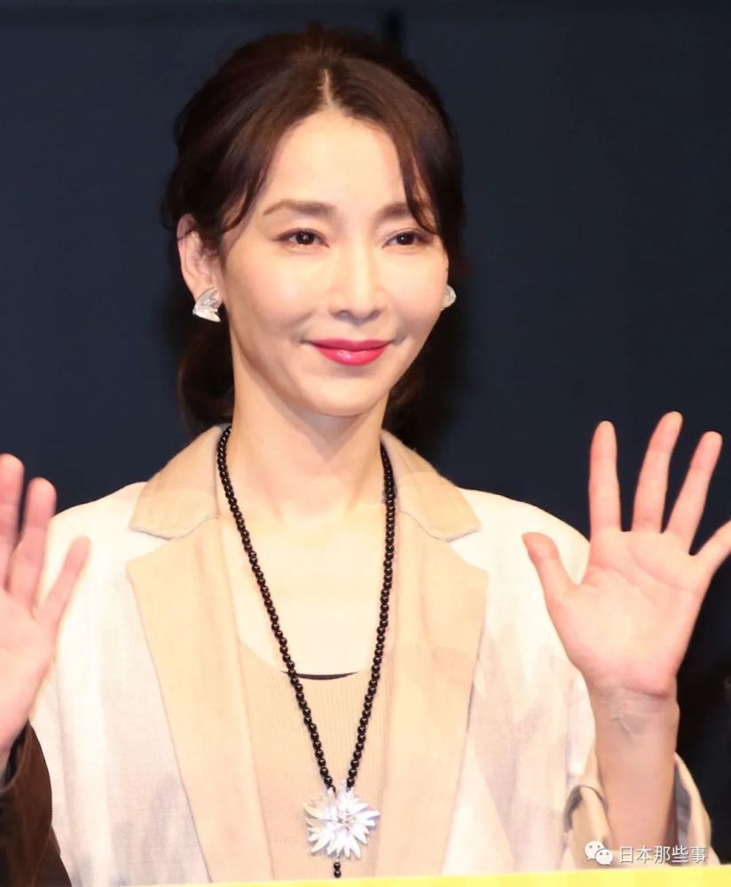 她这次居然没被炎上 全网搜