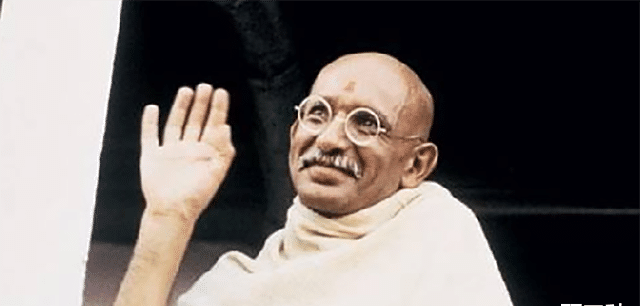 圣雄甘地另类人生长期与少女洗澡同睡曾建议中国停止反抗日军