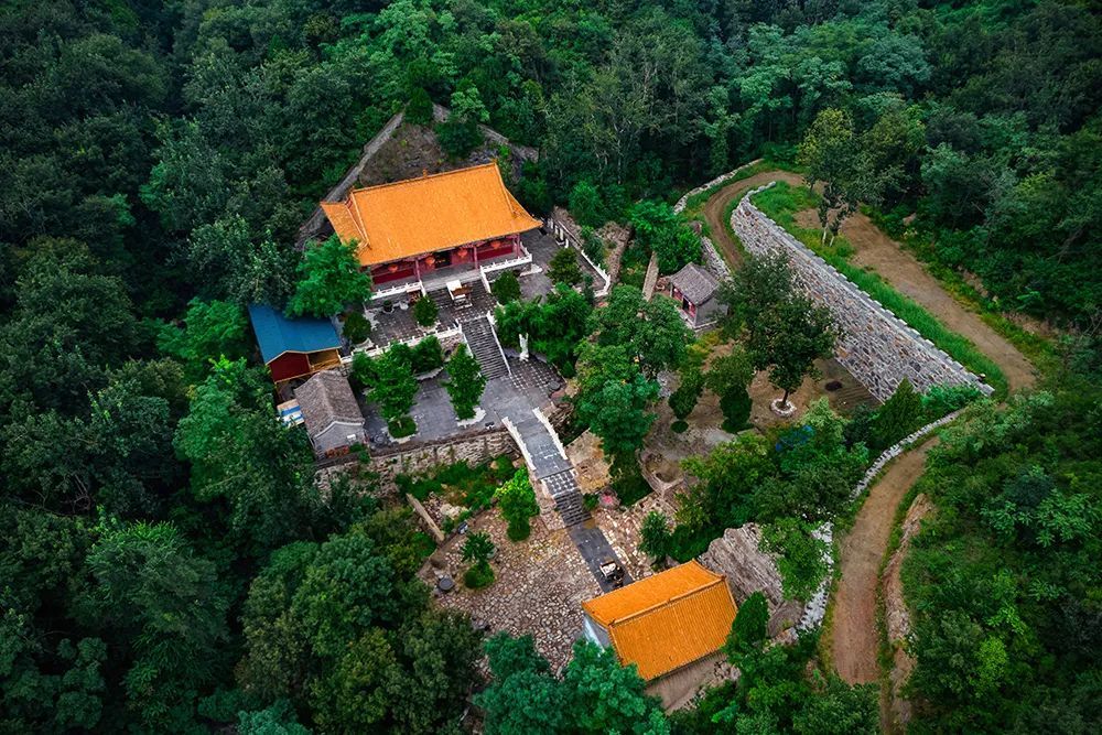 一景·井陉美"北方祖山风景区位于井陉县南陉乡北陉村西山,景区面积7