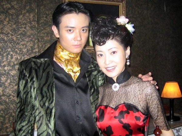 在这段时间里,张子晨还与合作多次的女演员陈莹(柳红扮演者)谈起了