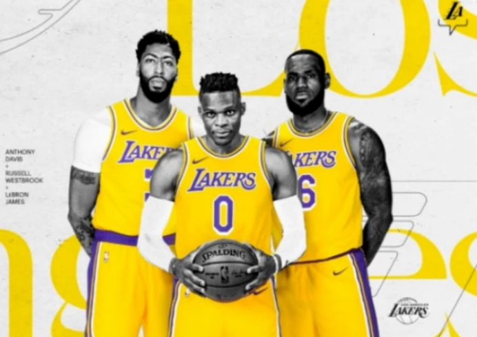 篮网 名记评NBA战力榜：西部湖人领跑勇士第六 雄鹿压篮网东部第一