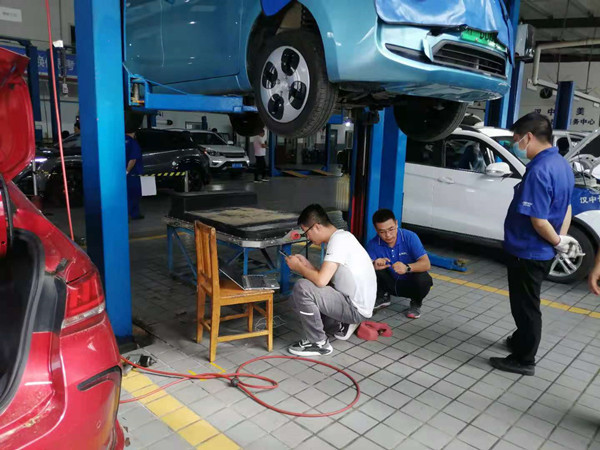 車主投訴:買車4萬,修車8萬3,暴雨無情,長安絕情