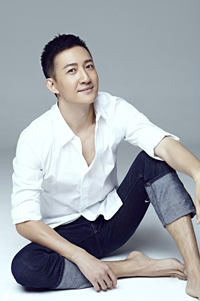 "不油拽王"王阳:和师妹低调相爱,演了17年配角,凭实力翻红_腾讯新闻