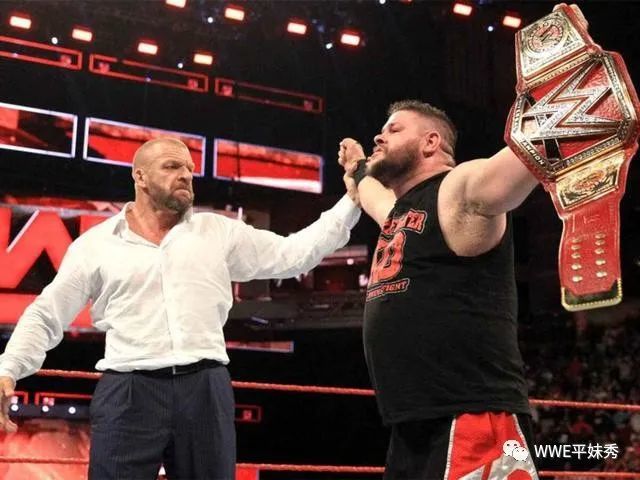 wwe人气排行榜_子承父业!2021年WWE网络人气鼎盛,实力不俗的五位星二代!
