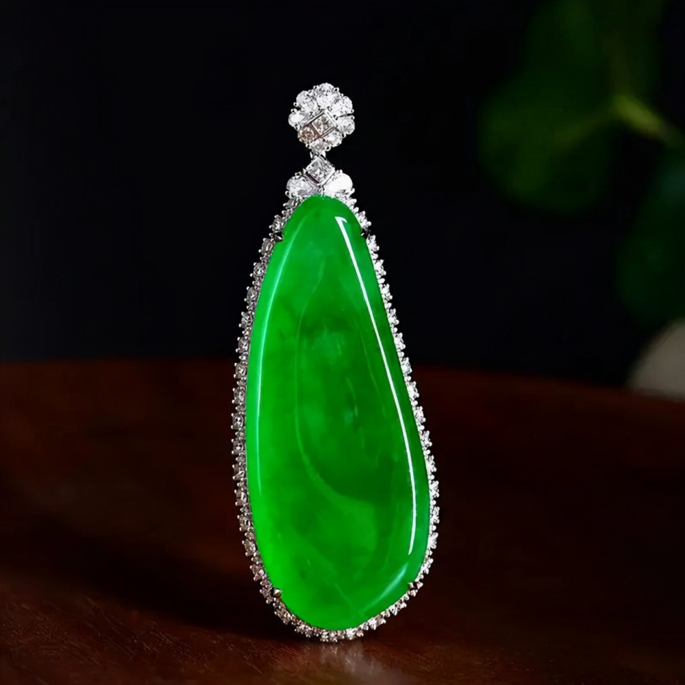 绿色翡翠的分级标准