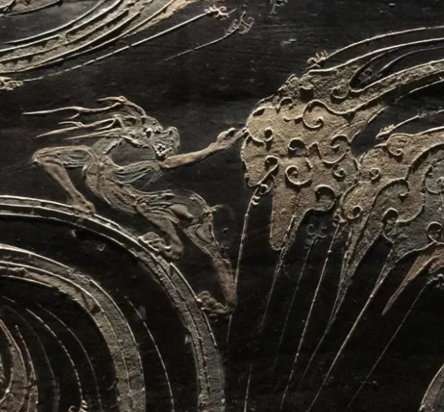 马王堆漆棺黑地彩绘棺