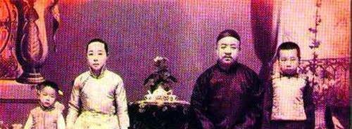 师生恋虐心小说排行榜_小说推荐:5本师生恋文!他用阅历和年龄,包容她的幼稚和鲁莽~(2)