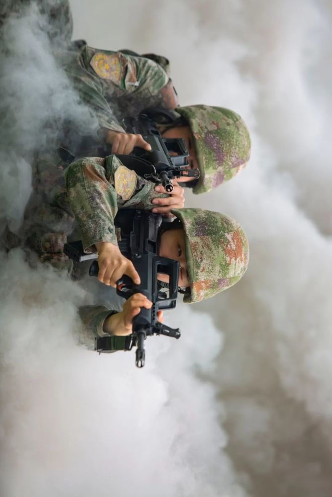 空降兵部队超硬核壁纸发布