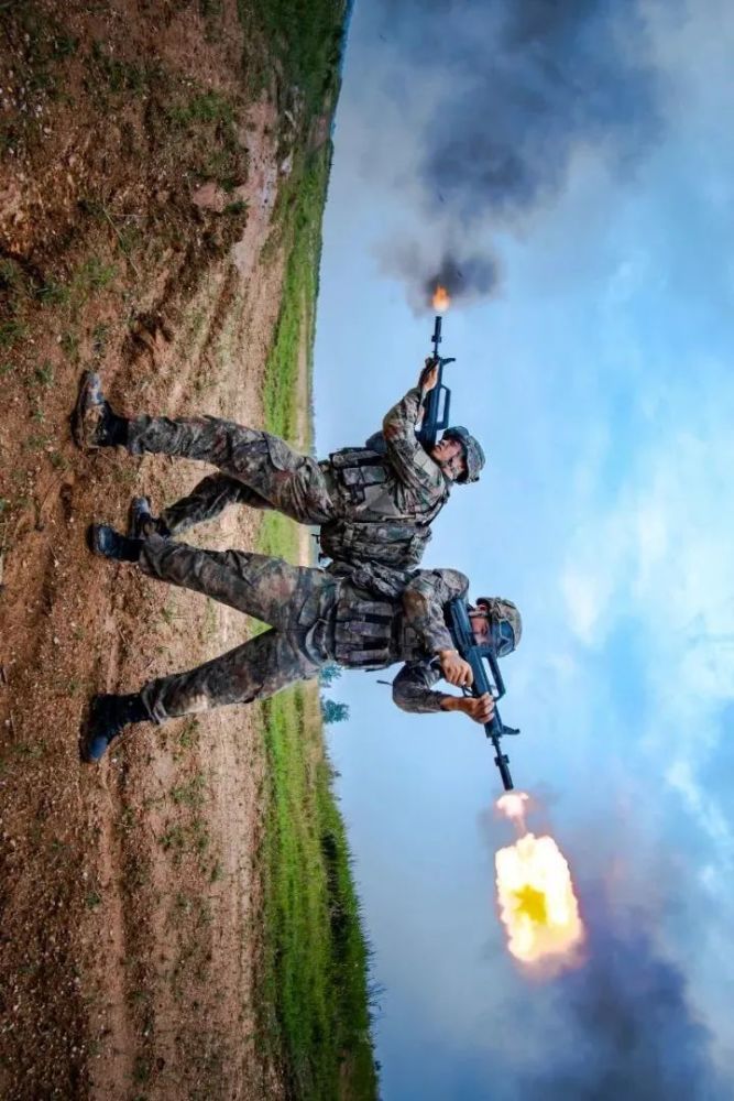 空降兵部队超硬核壁纸发布