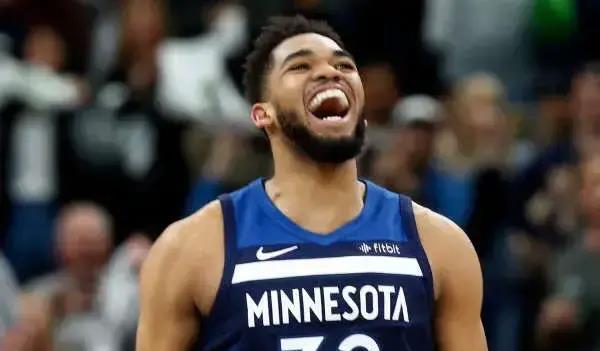 森林狼 炸裂！7换2大交易！保罗布克联手唐斯？他们要让NBA变天