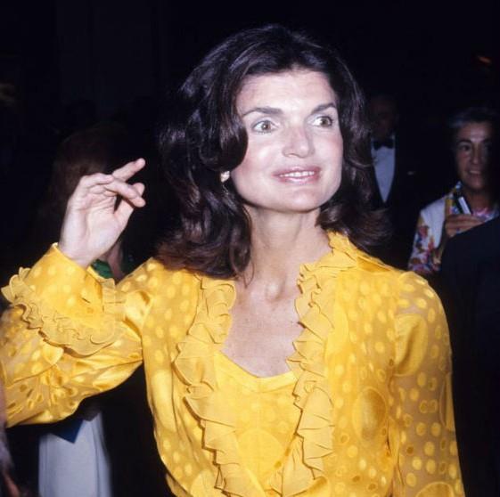 杰奎琳并不漂亮,却被称为美国历史上最美"第一夫人",魅力在哪_腾讯