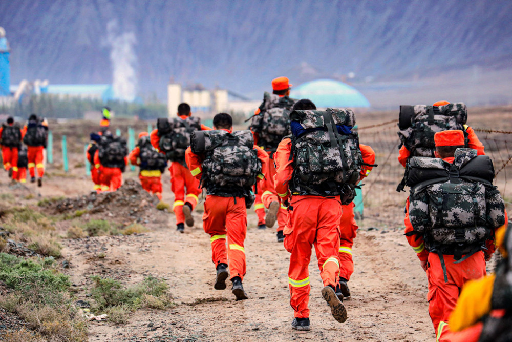 甘肃省森林消防总队第三届火焰蓝比武在张掖上演巅峰对决