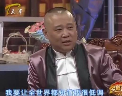 “草根歌王”阿宝的毁灭史：他的故事远比你想得更恶劣