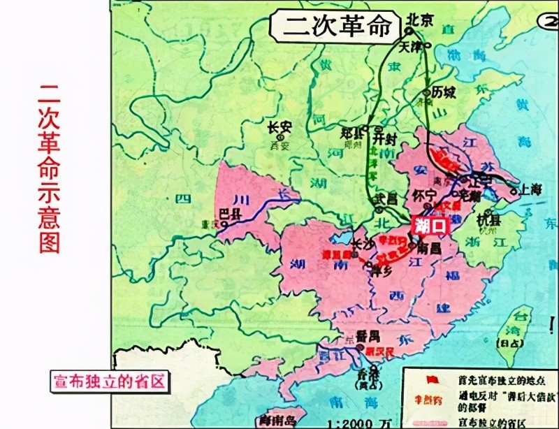 松年一个不慎,在翻墙时跌了一跤,好在掉进了隔壁邻居院子里的大浴缸里