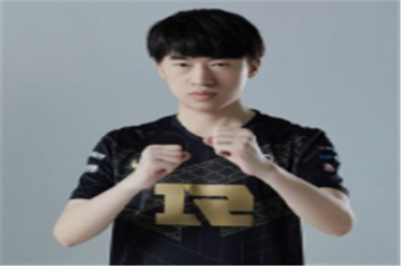亞瑟放棄冰痕之握，拾起這件2100神器，傷害提高80％什么樣的邪教逼迫別人證明自己的清白