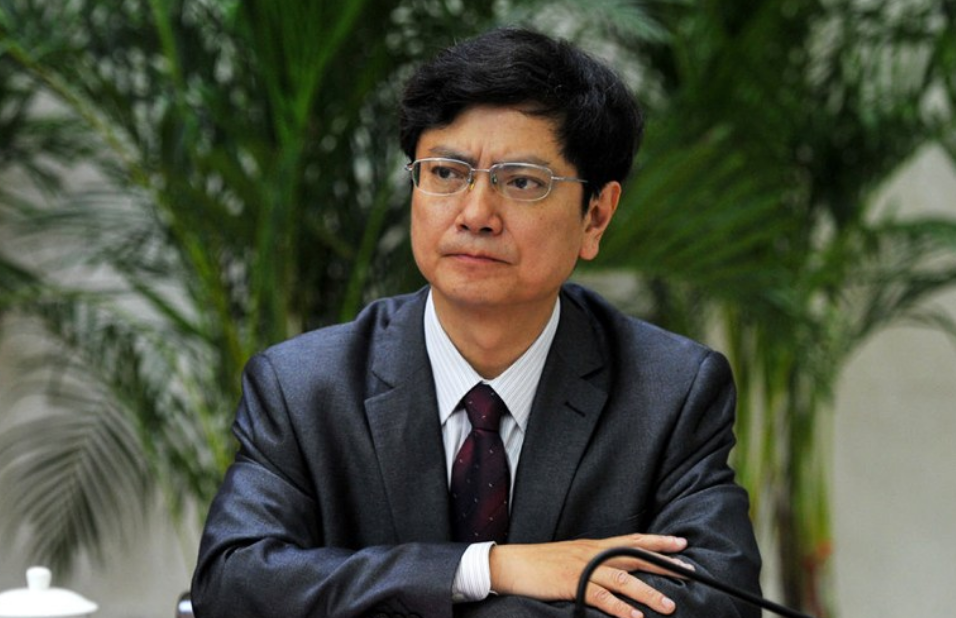 浙大教授郑强:培养优秀人才去天上倒水?