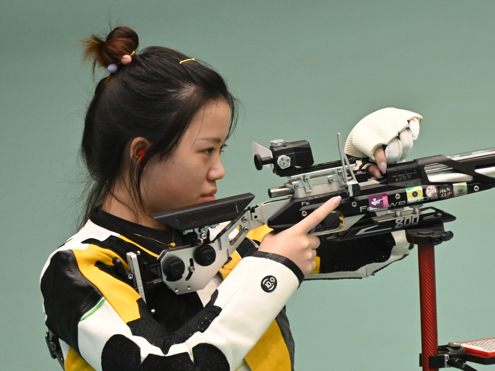 全运会射击女子10米气步枪团体赛浙江队夺冠