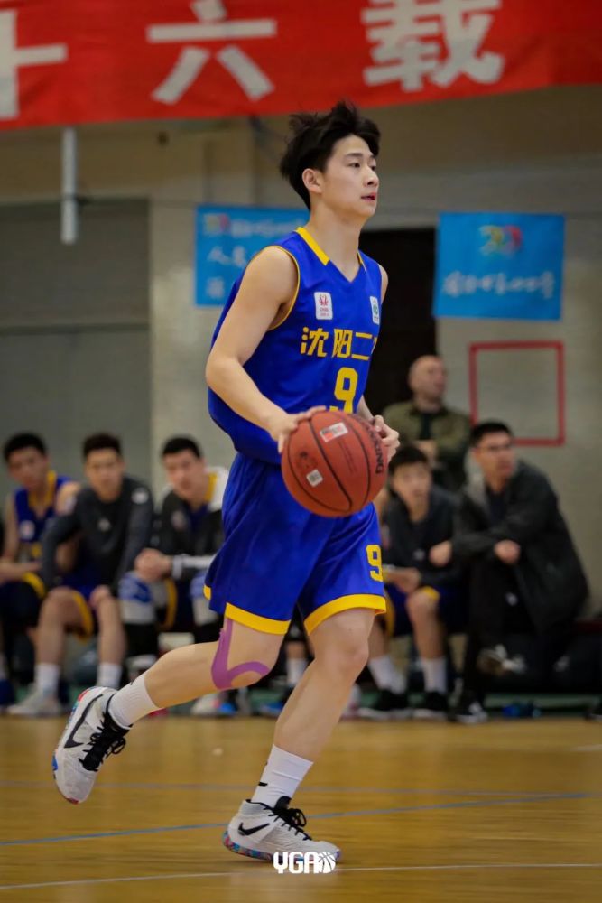 沈阳二中男篮用行动诠释体育的精神与大爱的力量!