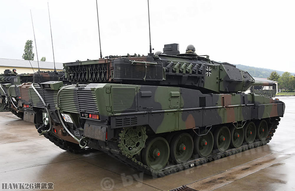 德军接收首批14辆豹2a7v主战坦克新车体老炮塔数量将达205辆