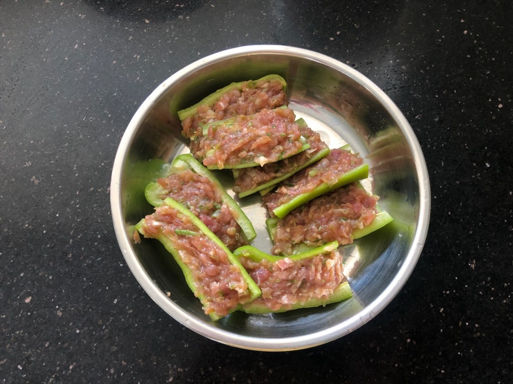 懶人版的青椒釀肉,沒有食慾的時候就吃這菜,太下飯了