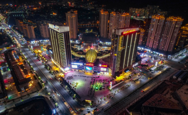 五年"悦"新生,在建发悦城中心看见与城市共生的多种可能