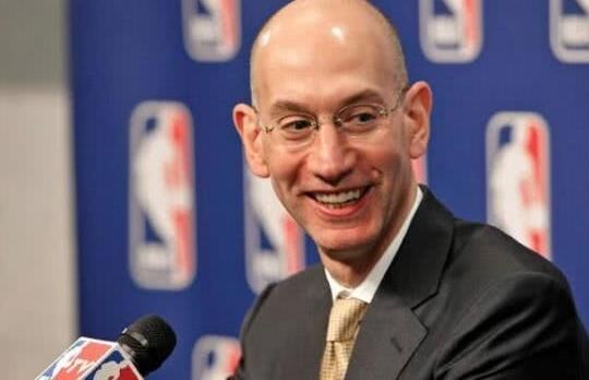  要么顶薪要么底薪！NBA平均年薪仅716万，底薪球员接近一半