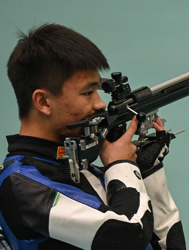 (全运会)射击——男子50米步枪三姿决赛赛况