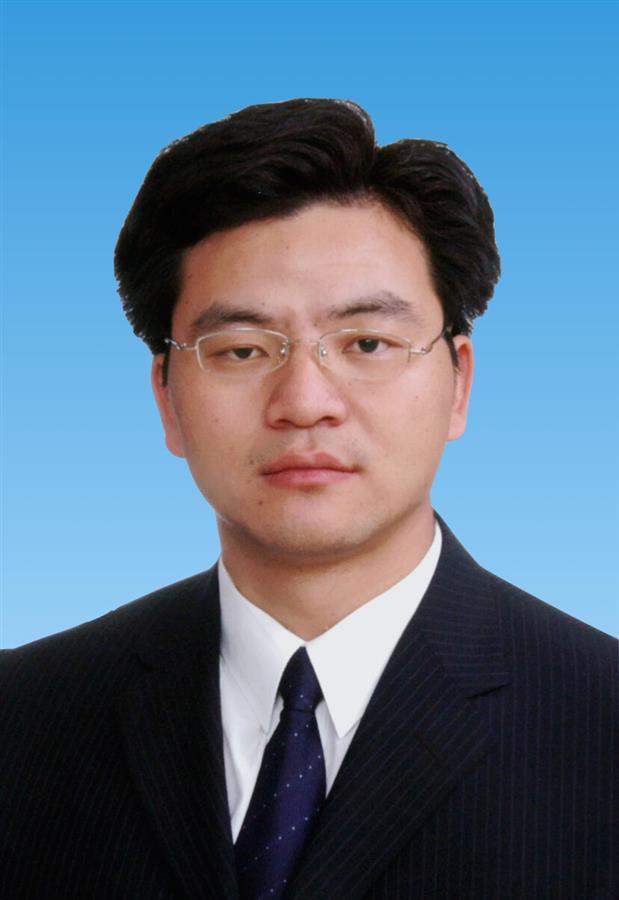 刘仁羿成为江西萍乡最年轻的副市长上任前调研武功山