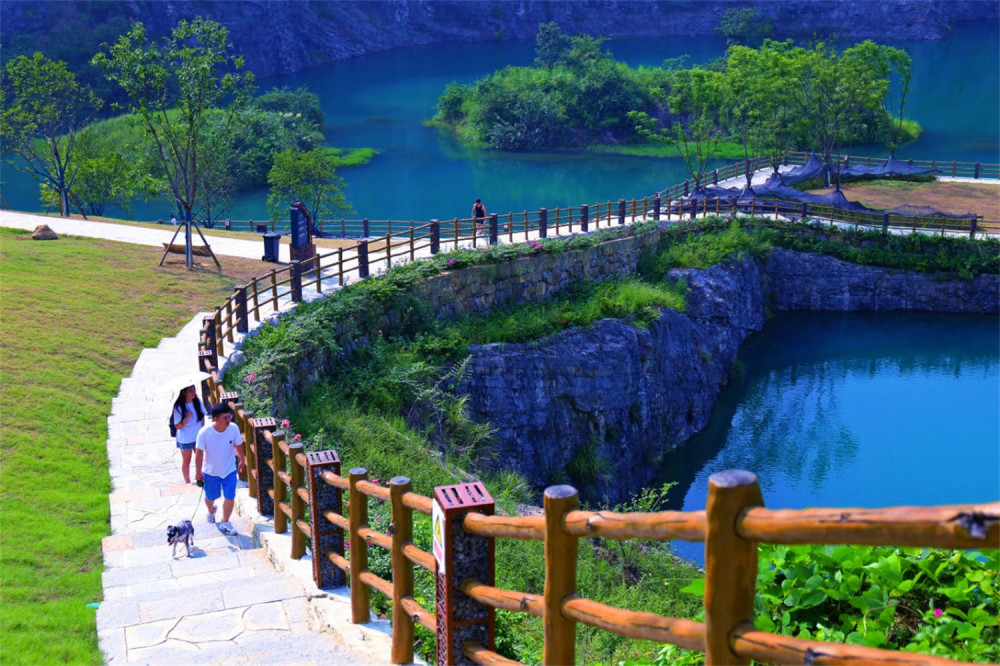 重庆小九寨渝北矿山公园门票免费主城自驾仅1个半小时