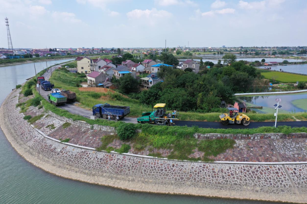 喜讯!高淳区水阳江左岸堤防加固工程沥青摊铺全部完成