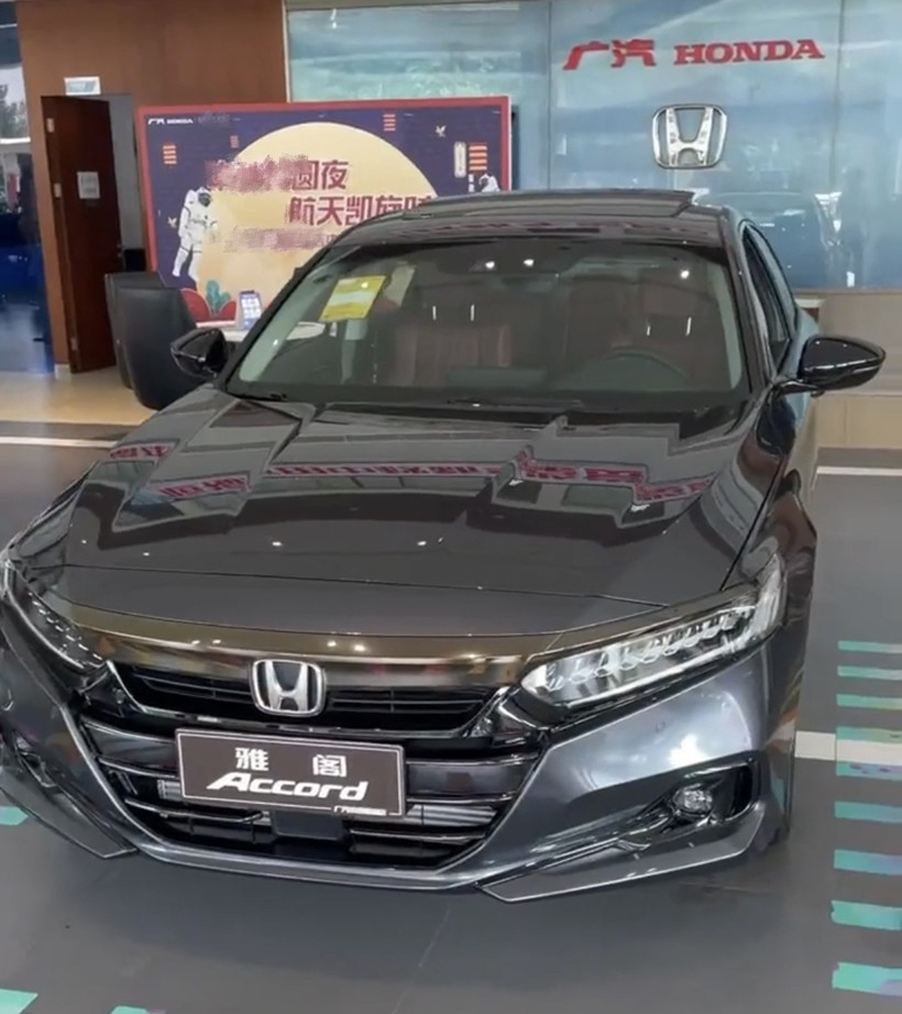 广汽本田新款雅阁到店,换装五芒星轮毂 流水尾灯,无缘2.0t 10at
