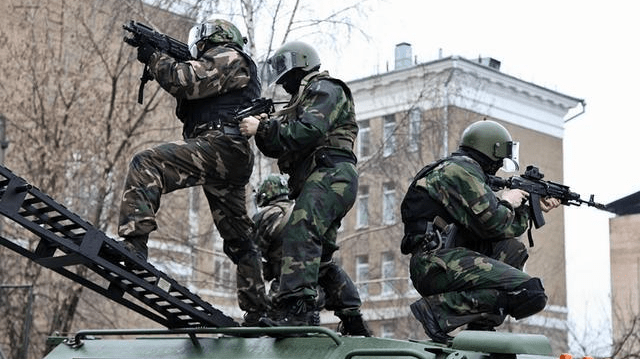 俄罗斯"土星"特种部队 装备精良 战斗力彪悍_腾讯新闻