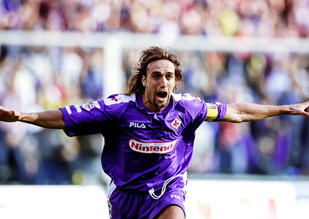 前4轮3胜佛罗伦萨梦回2015战神巴蒂当年曾4轮5球率队全胜