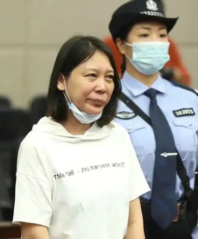 法子英和劳荣枝常州抢劫案最详细披露屠刀之下唯一幸存者