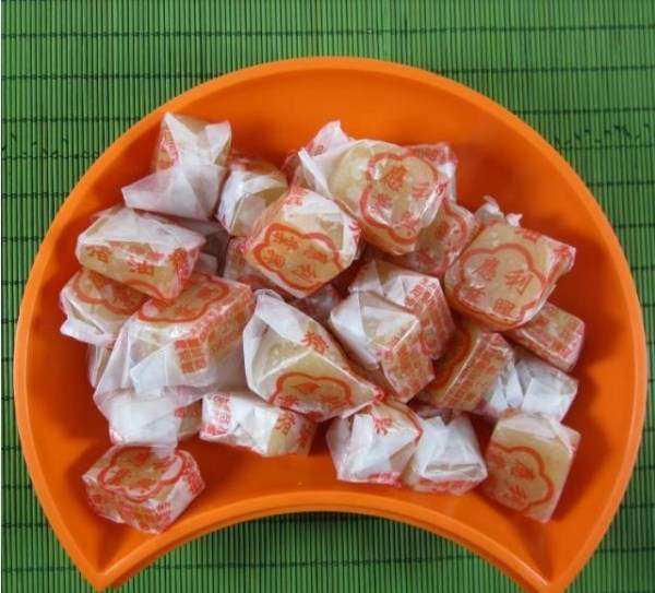 8090后小时候买不起的4种童年零食,你吃过几种,全吃过的是土豪