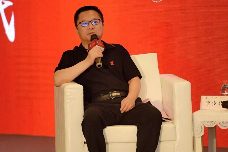 李少君:雷平阳带着现代诗走向成熟,其实,早就熟透了