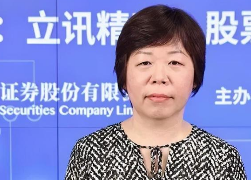 打工妹王来春初中辍学进富士康靠代工挣下691亿身家凭啥