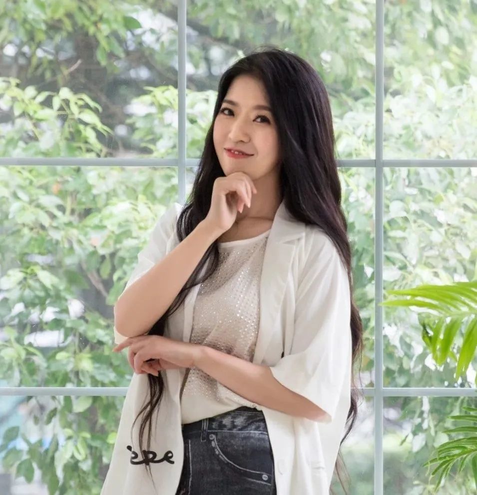 这些主持人内心戏怎么那么多上海交通广播30周年定制版